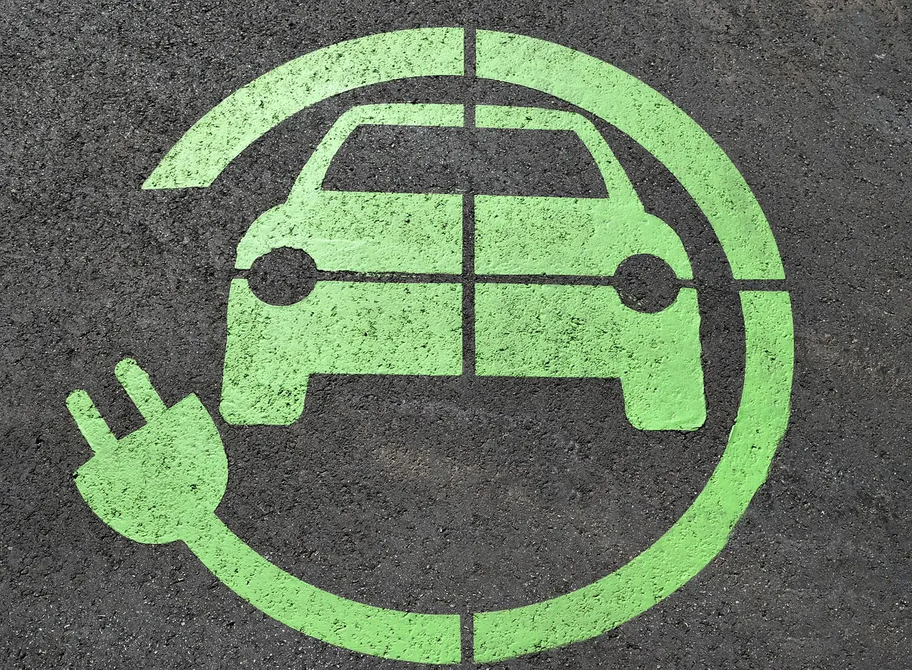 Read more about the article Bipartisan Infrastructure Legislation Invests $110 million in EV Charging and $1 billion in Public Transportation in Michigan