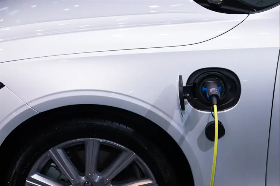 Read more about the article Equitable Clean Vehicle Incentives for Michiganders