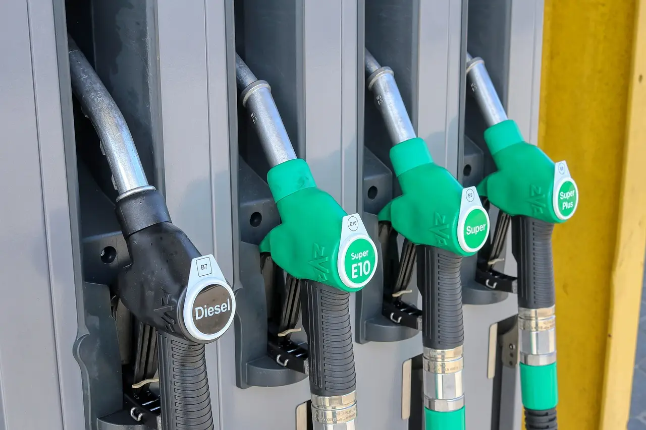 Read more about the article Alternative Fuel Vehicle Refueling Property Credit
