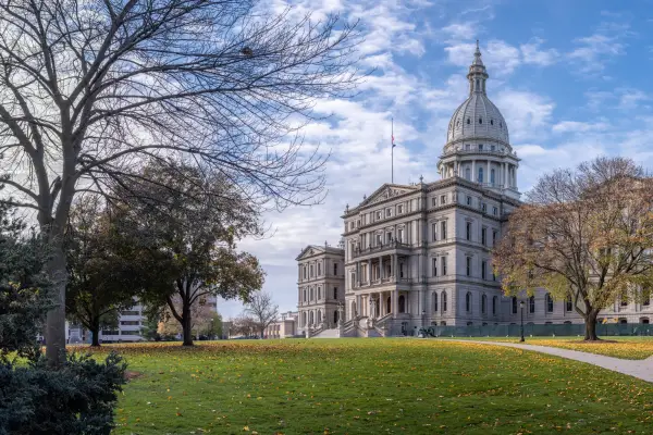 Read more about the article Gov. Whitmer’s $80 Million Proposed Budget for Cleaner Fuels and EV Critical for Fueling Economic Engine of Michigan